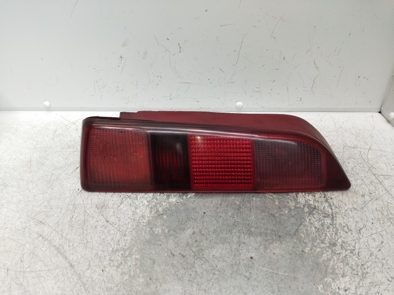 Recambio de piloto trasero izquierdo para alfa romeo 146 2.0 td l referencia OEM IAM   