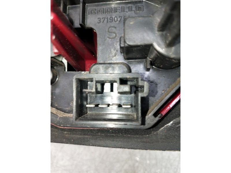 Recambio de piloto trasero izquierdo para alfa romeo 146 2.0 td l referencia OEM IAM   