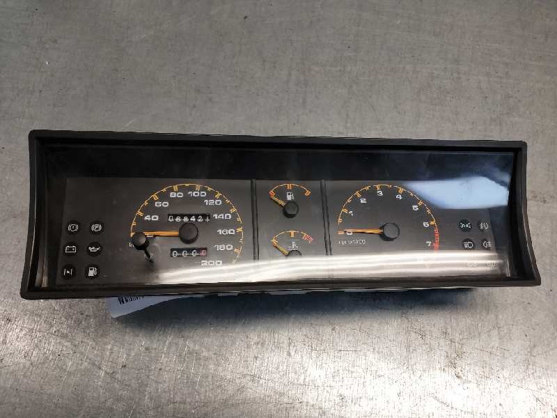 Recambio de cuadro instrumentos para seat malaga 1.5 cat referencia OEM IAM   