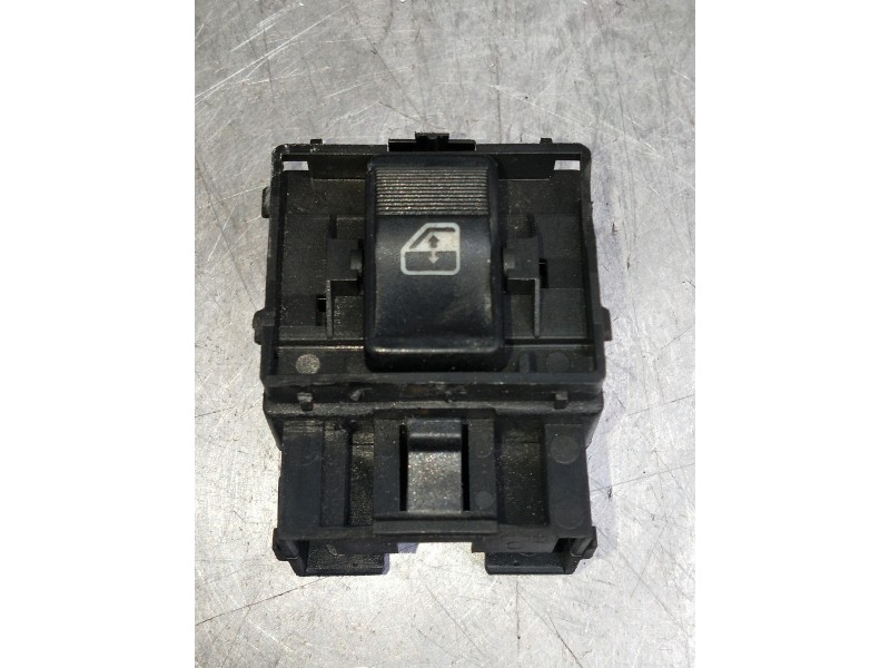 Recambio de mando elevalunas delantero derecho para fiat uno (146) 70 super referencia OEM IAM   5P