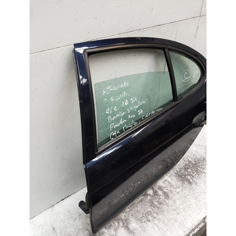 Recambio de puerta trasera izquierda para renault megane i fase 2 classic (la..) 1.9 dti rt referencia OEM IAM   4P