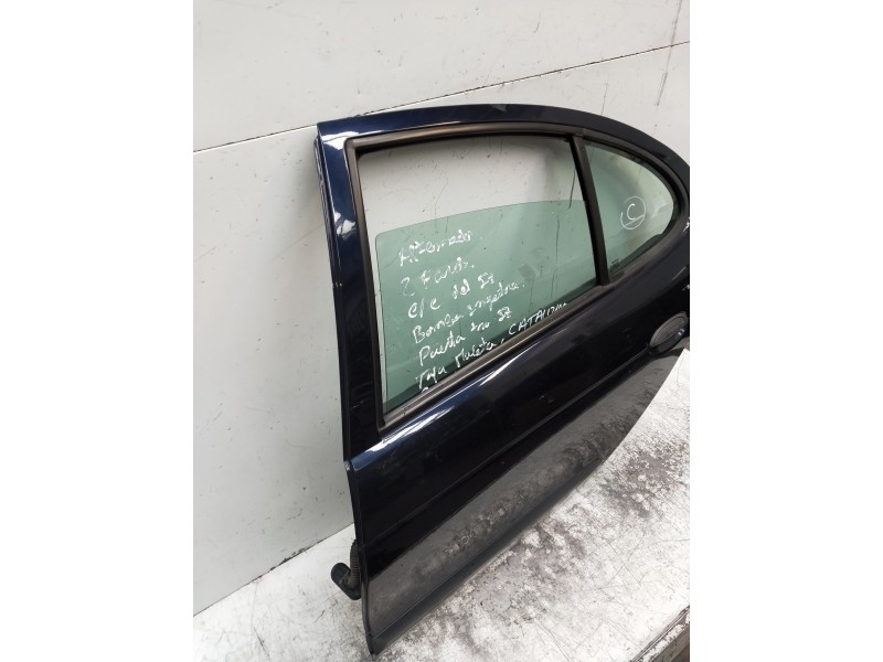 Recambio de puerta trasera izquierda para renault megane i fase 2 classic (la..) 1.9 dti rt referencia OEM IAM   4P