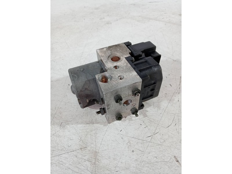 Recambio de abs para nissan almera (n16/e) comfort referencia OEM IAM 0265216733 476605M301 0273004452