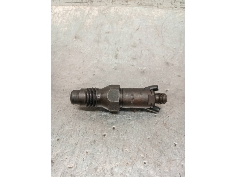 Recambio de inyector para citroen berlingo 1.9 d 600 furg. referencia OEM IAM LCR6736001  DELPHI