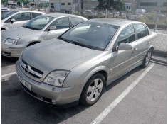opel vectra c berlina del año 2004