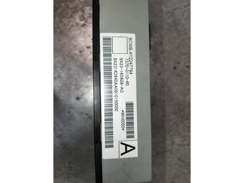 Recambio de caja reles / fusibles para jaguar xf 3.0 v6 diesel grace referencia OEM IAM 9X2314D628AC 7370011040 