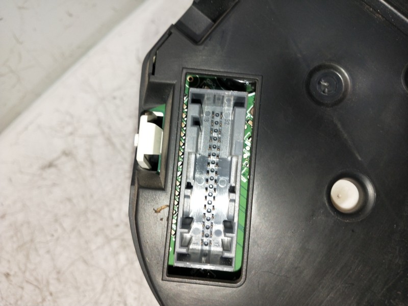 Recambio de cuadro instrumentos para jaguar xf 3.0 v6 diesel grace referencia OEM IAM 9X2310849KF  