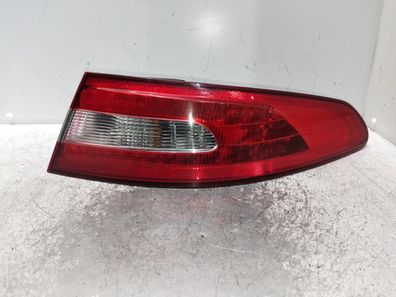 Recambio de piloto trasero derecho para jaguar xf 3.0 v6 diesel grace referencia OEM IAM 8X2313404BC  