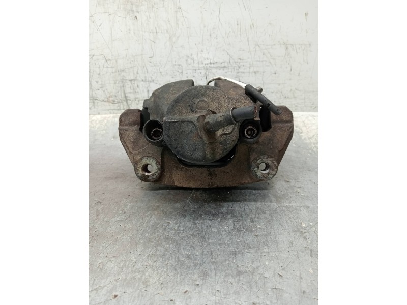 Recambio de pinza freno delantera izquierda para bmw x5 (e53) 3.0d referencia OEM IAM   