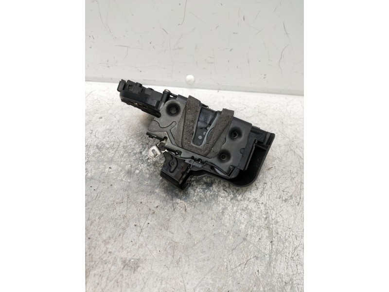 Recambio de motor cierre centralizado delantero derecho para jaguar xf 3.0 v6 diesel grace referencia OEM IAM 6W8A21512AE  4P