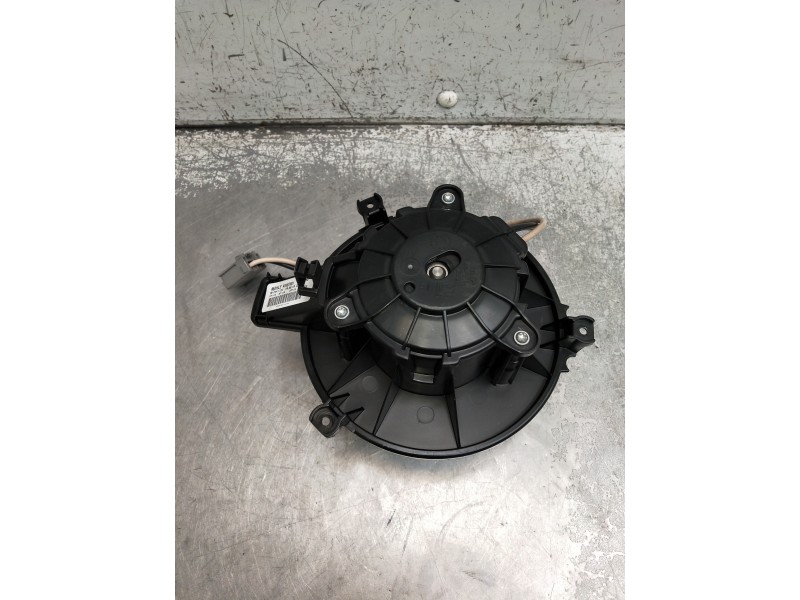 Recambio de motor calefaccion para opel astra k lim. 5türig 1.2 referencia OEM IAM KG087001  