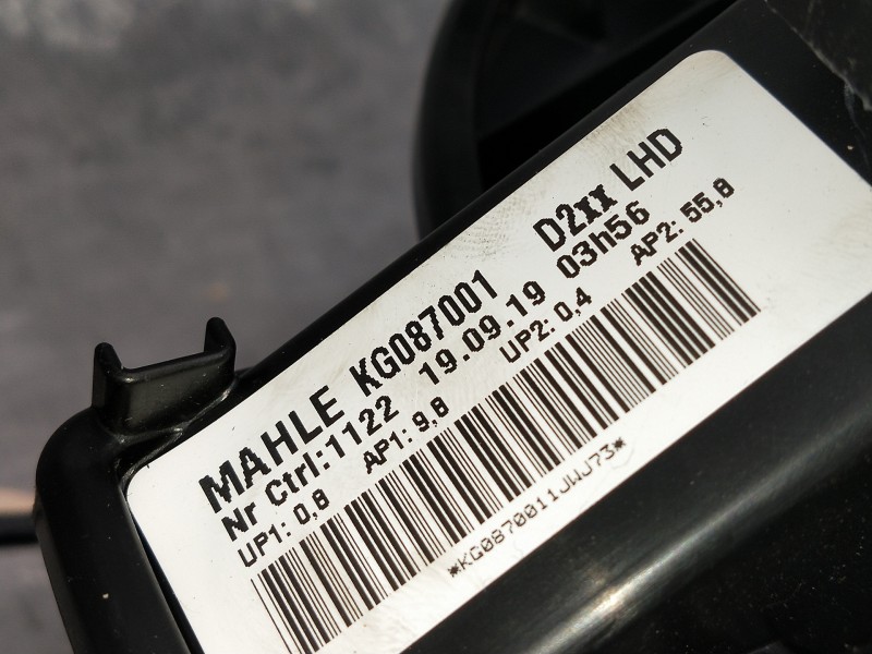 Recambio de motor calefaccion para opel astra k lim. 5türig 1.2 referencia OEM IAM KG087001  