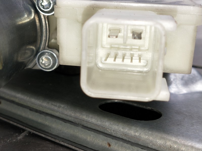 Recambio de elevalunas trasero izquierdo para opel astra k lim. 5türig 1.2 referencia OEM IAM 39142319 E05846100 5P