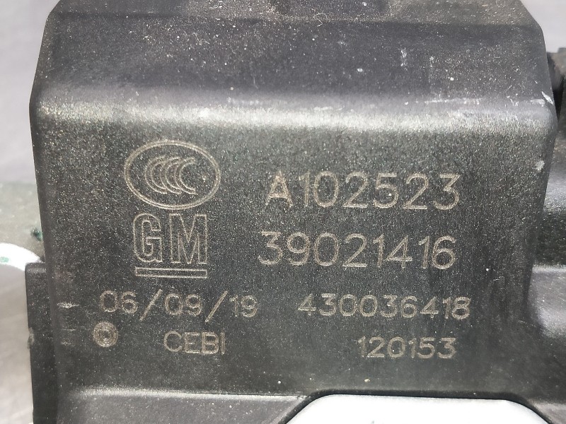 Recambio de motor cierre centralizado porton para opel astra k lim. 5türig 1.2 referencia OEM IAM A102523 39021416 5P