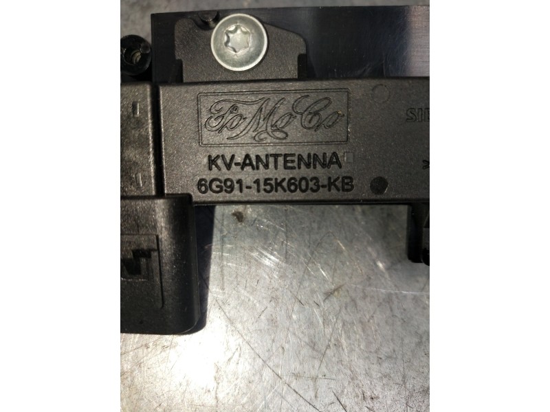 Recambio de modulo electronico para jaguar xf 3.0 v6 diesel grace referencia OEM IAM 6G9115K603KB  ANTENA