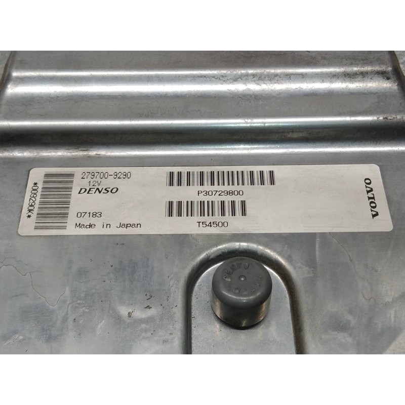 Recambio de centralita motor uce para volvo v50 familiar 2.4 kinetic referencia OEM IAM 2797009290 P30729800 