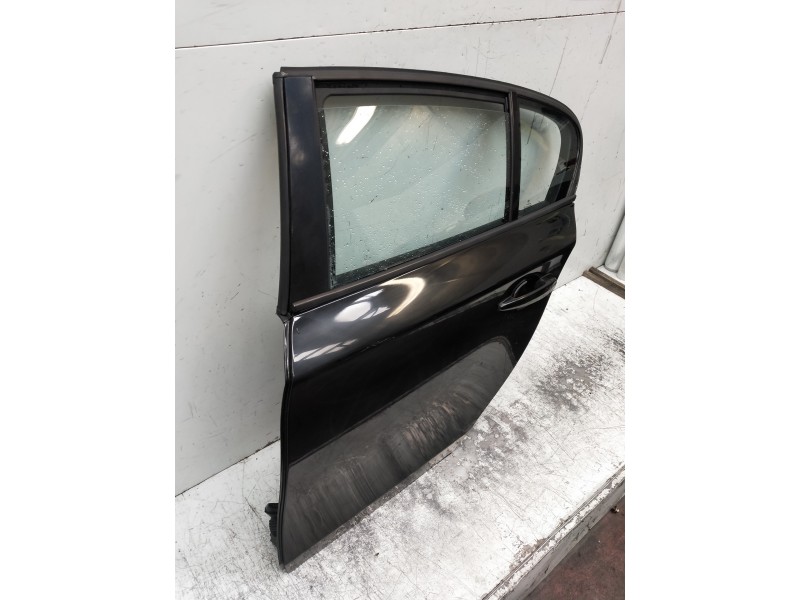 Recambio de puerta trasera derecha para bmw serie 1 berlina (e81/e87) 118d referencia OEM IAM   5P