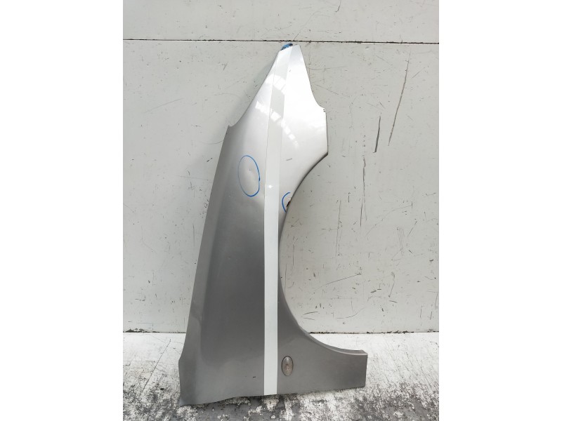 Recambio de aleta delantera derecha para peugeot 206 berlina e-music referencia OEM IAM   