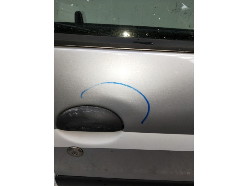 Recambio de puerta delantera derecha para peugeot 206 berlina e-music referencia OEM IAM   5P