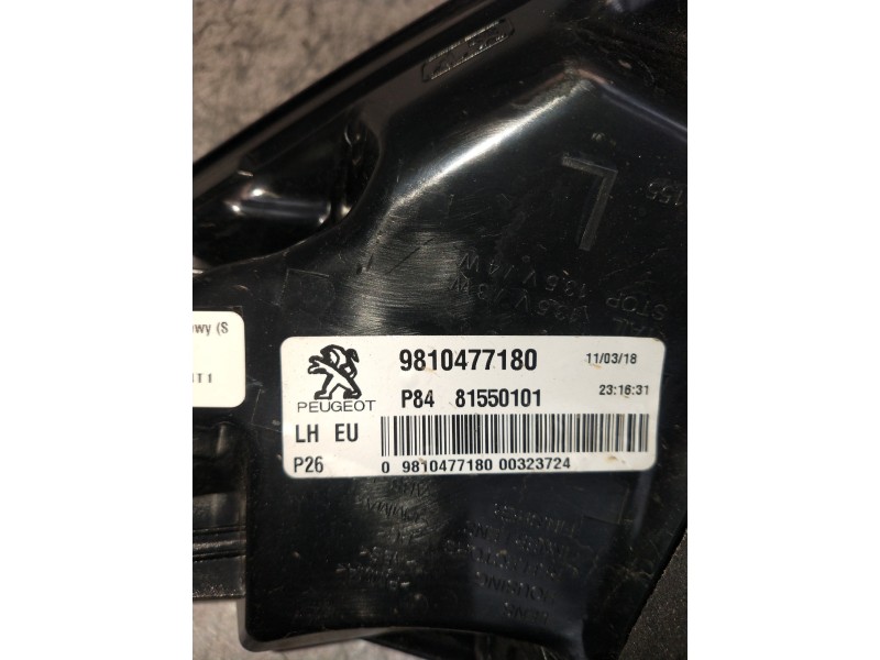 Recambio de piloto trasero izquierdo para peugeot 3008 allure referencia OEM IAM 9810477180 81550101 