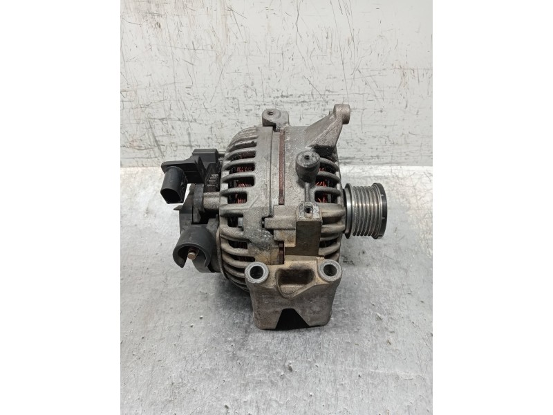 Recambio de alternador para mercedes clase clk (w209) coupe 220 cdi (209.308) referencia OEM IAM 0124625014 A0131540002 