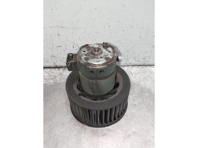 Recambio de motor calefaccion para citroen xsara picasso 2.0 hdi x referencia OEM IAM 0130101117 54661 