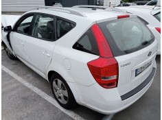 kia cee´d sporty wagon del año 2011 2