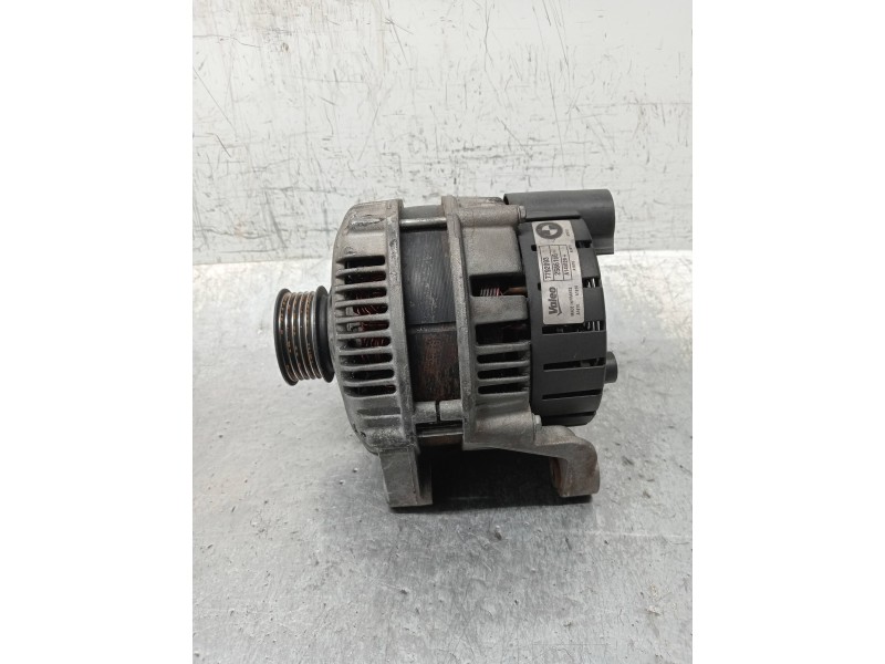 Recambio de alternador para bmw x5 (e53) 3.0d referencia OEM IAM 7792093 2586166 