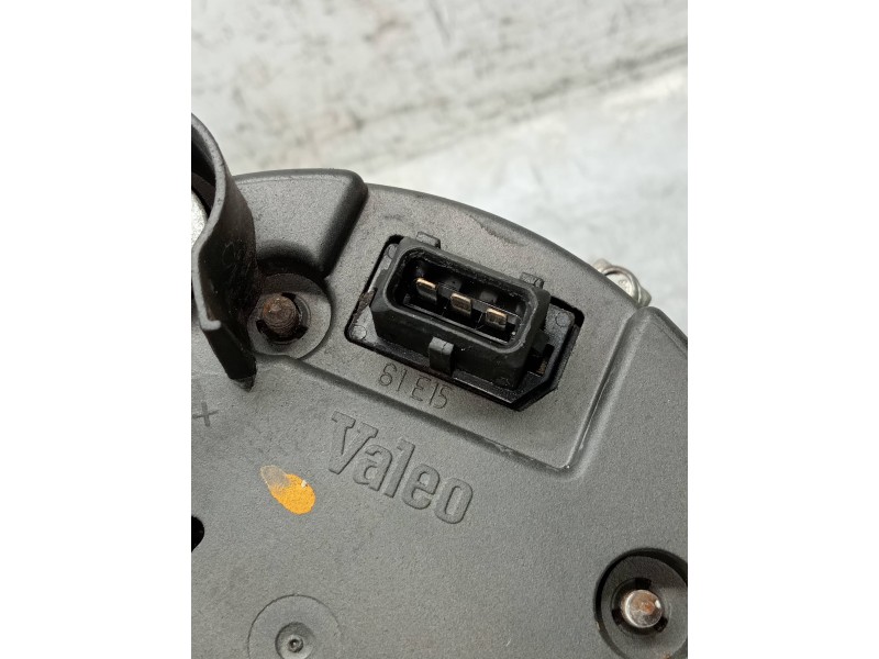 Recambio de alternador para bmw x5 (e53) 3.0d referencia OEM IAM 7792093 2586166 