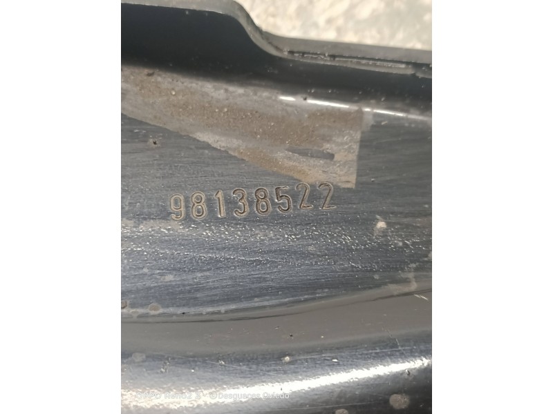 Recambio de brazo suspension inferior delantero derecho para peugeot 3008 allure referencia OEM IAM 98138522  