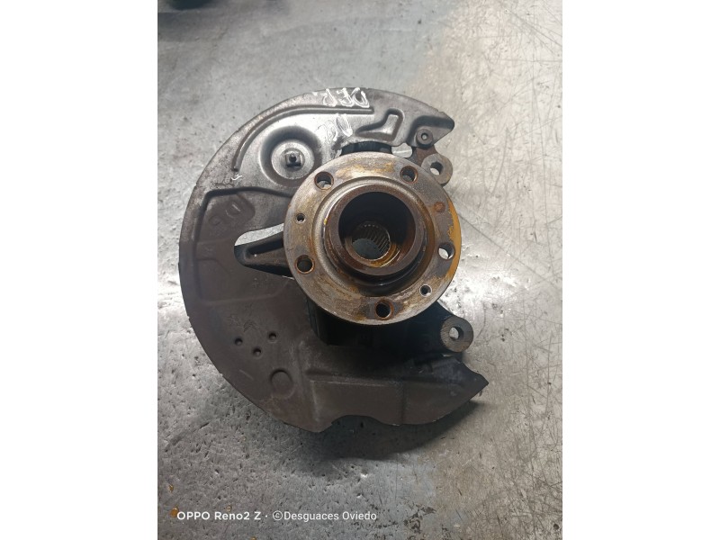 Recambio de mangueta delantera derecha para peugeot 3008 allure referencia OEM IAM   