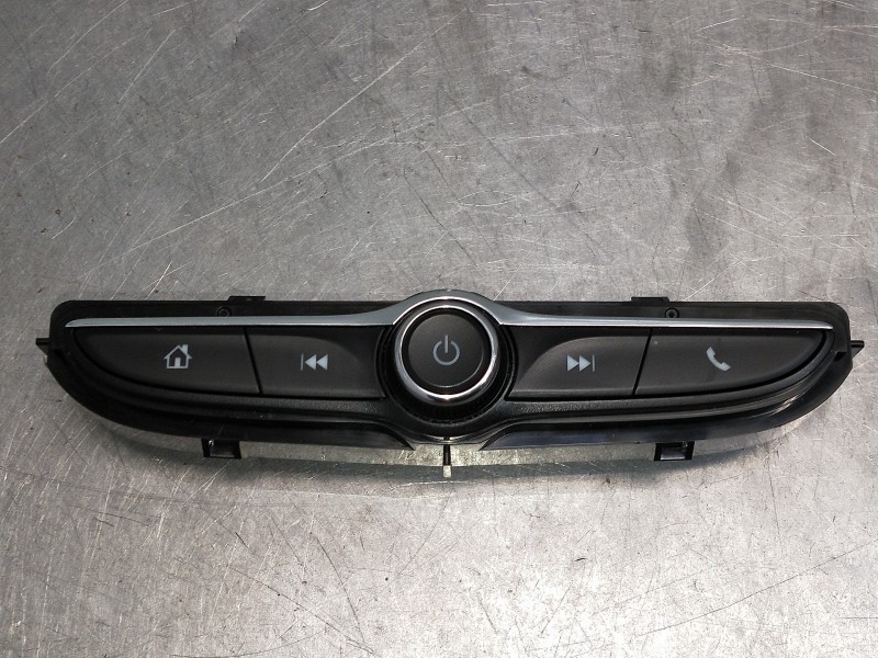 Recambio de mando multifuncion para opel astra k lim. 5türig 1.2 referencia OEM IAM 42565562 7260100000000X 555343750