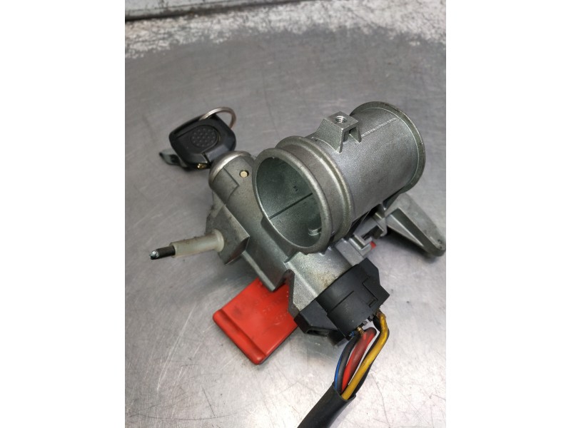 Recambio de conmutador de arranque para ford fiesta berl./courier porto referencia OEM IAM   