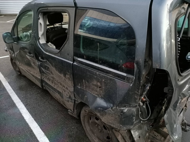 peugeot partner kombi del año 2014