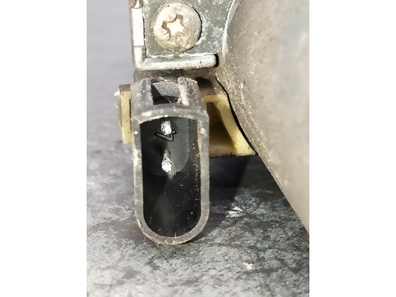 Recambio de elevalunas delantero derecho para ford fiesta berl./courier porto referencia OEM IAM 7743001246  3P