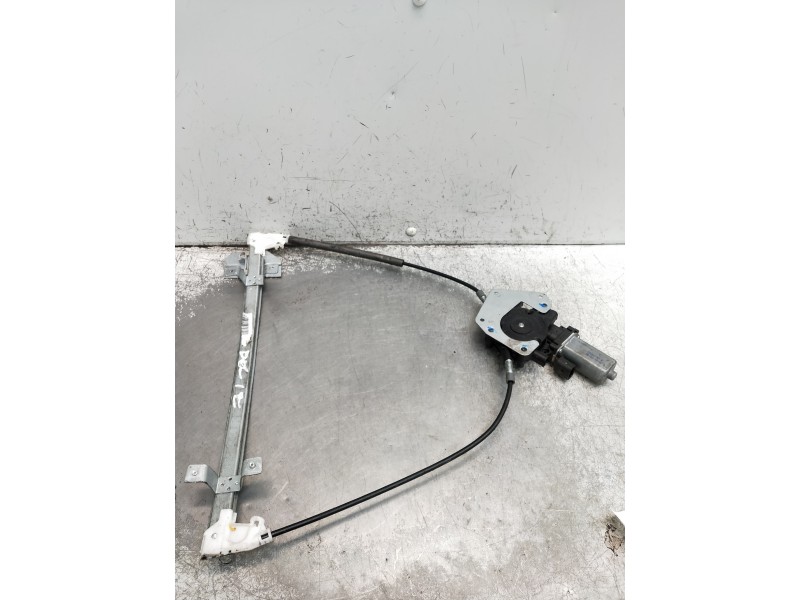 Recambio de elevalunas delantero izquierdo para ford fiesta berl./courier porto referencia OEM IAM D393700454500007  3P