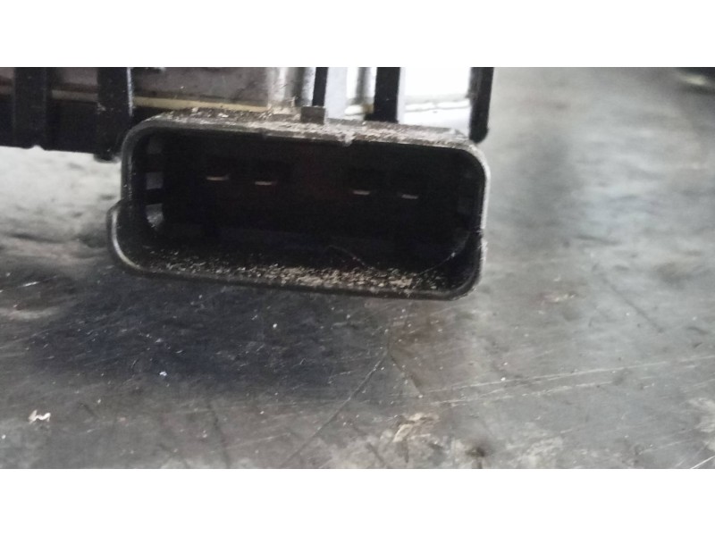 Recambio de motor limpia delantero para renault zoe referencia OEM IAM 0390241580 288003381R 3397021341