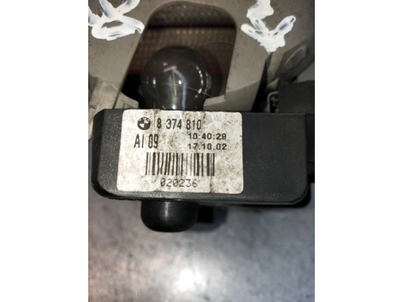Recambio de piloto trasero derecho interior para bmw serie 3 touring (e46) 320d referencia OEM IAM 8374810  