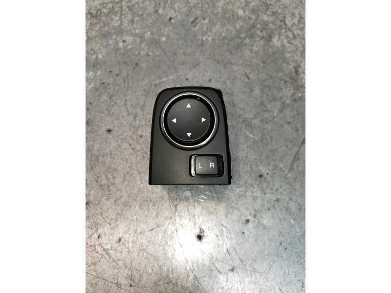 Recambio de mando retrovisor para kia ceed business referencia OEM IAM 93530J7200  