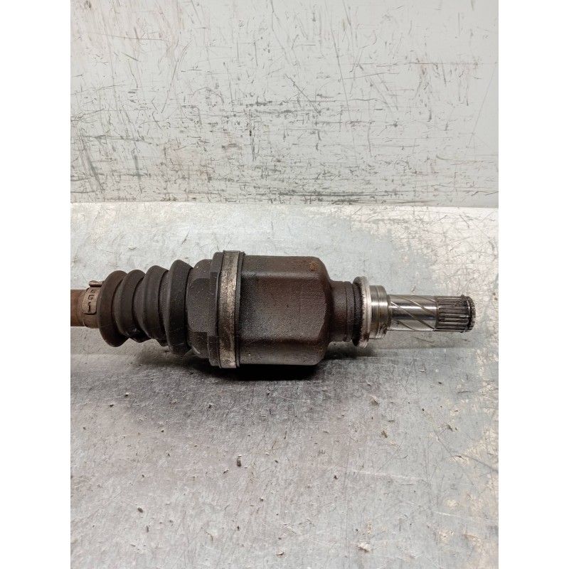 Recambio de transmision delantera izquierda para renault megane ii classic berlina confort authentique referencia OEM IAM 820051
