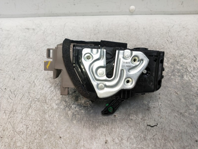 Recambio de motor cierre centralizado trasero izquierdo para kia ceed business referencia OEM IAM 81410J7000  5P