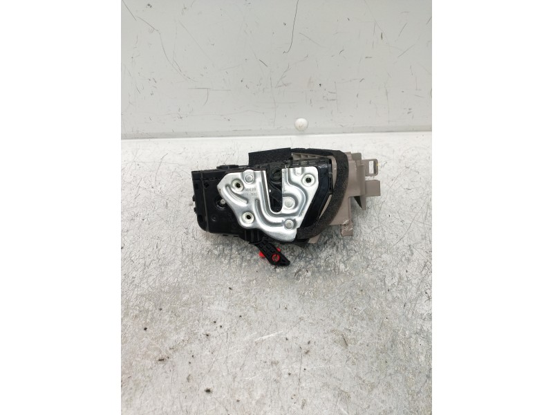 Recambio de motor cierre centralizado trasero derecho para kia ceed business referencia OEM IAM 81420J7000  5P