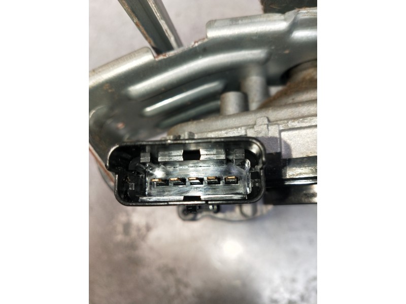 Recambio de motor limpia delantero para kia ceed business referencia OEM IAM 98100J7000  