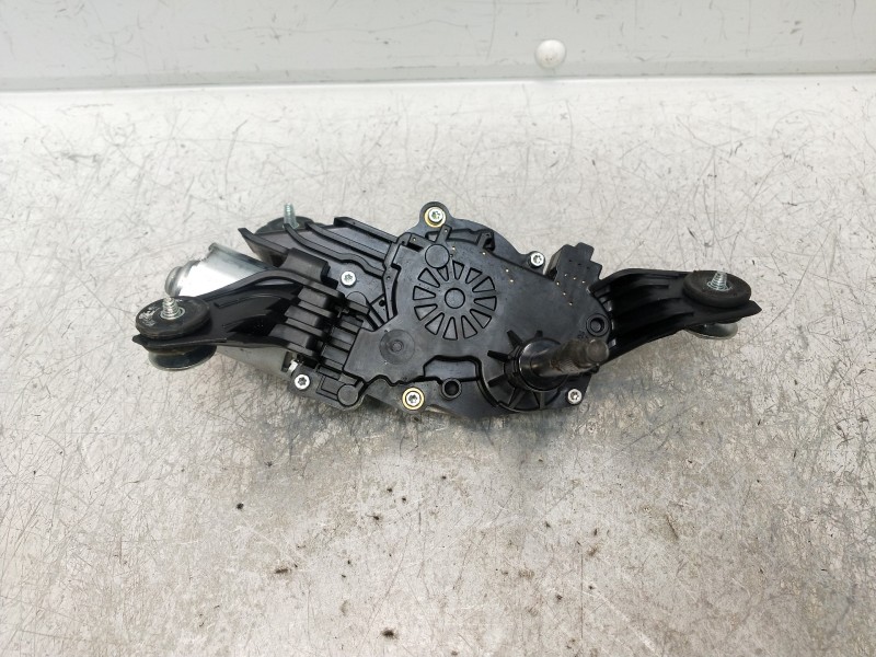 Recambio de motor limpia trasero para kia ceed business referencia OEM IAM 0390205069 98700J7000 