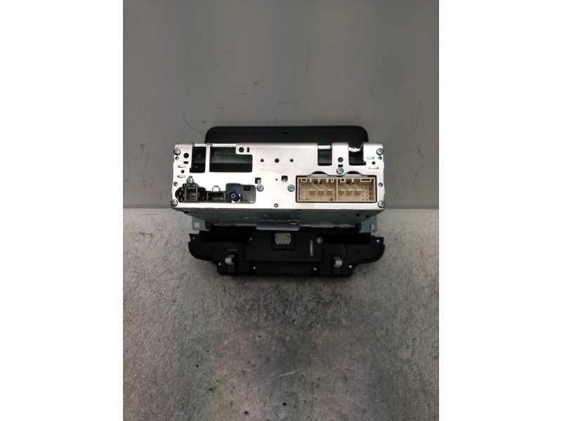 Recambio de sistema navegacion gps para kia ceed business referencia OEM IAM 96160J7000  