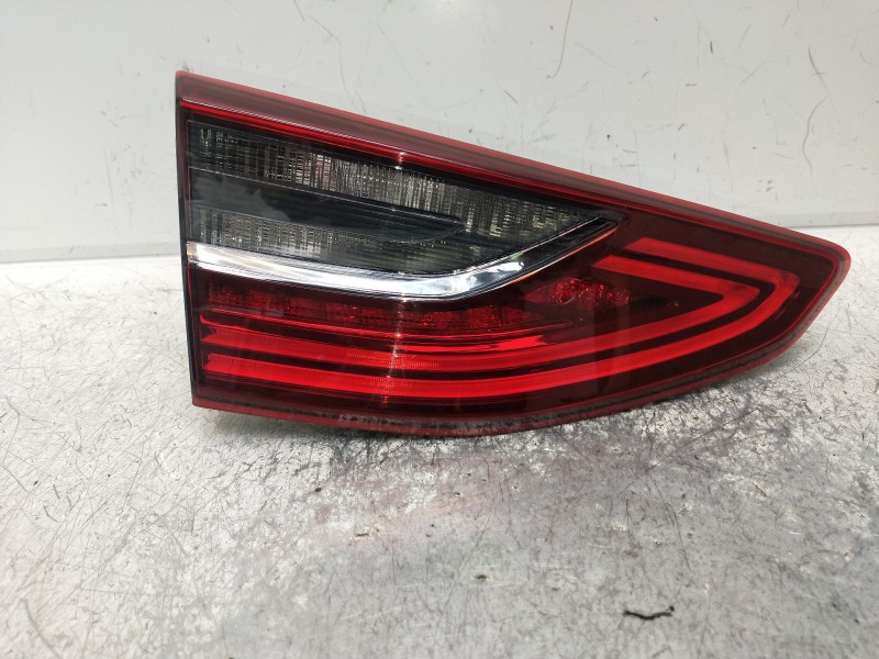 Recambio de piloto trasero izquierdo interior para kia ceed business referencia OEM IAM 92403J7050  