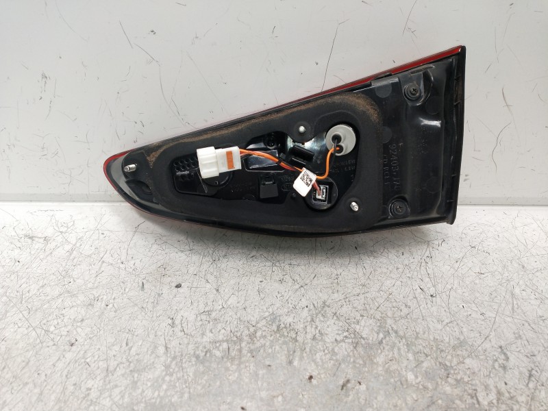 Recambio de piloto trasero izquierdo interior para kia ceed business referencia OEM IAM 92403J7050  