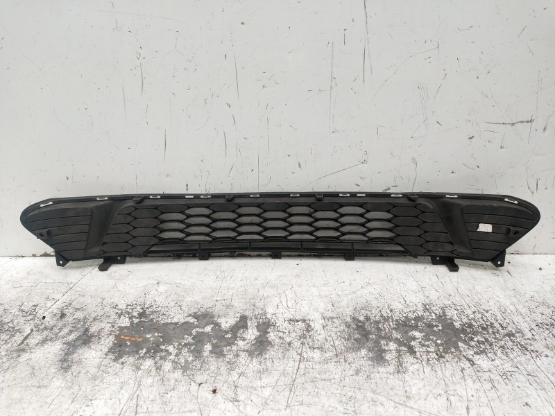 Recambio de rejilla paragolpes delantero para kia ceed business referencia OEM IAM   