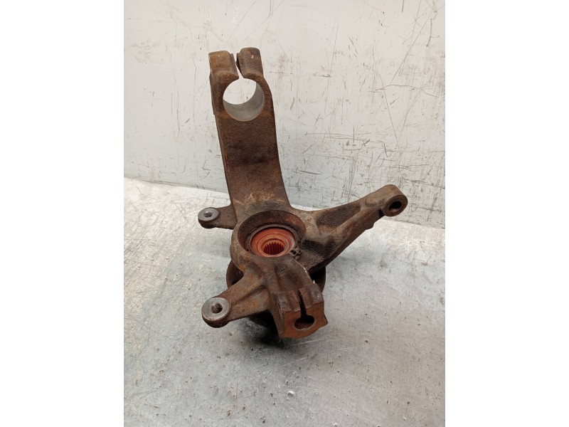 Recambio de mangueta delantera derecha para renault megane ii classic berlina confort authentique referencia OEM IAM   