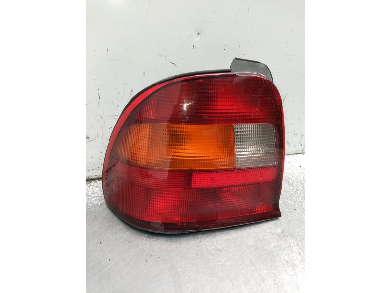 Recambio de piloto trasero izquierdo para mg rover serie 600 (rh) 620 di referencia OEM IAM 236359  